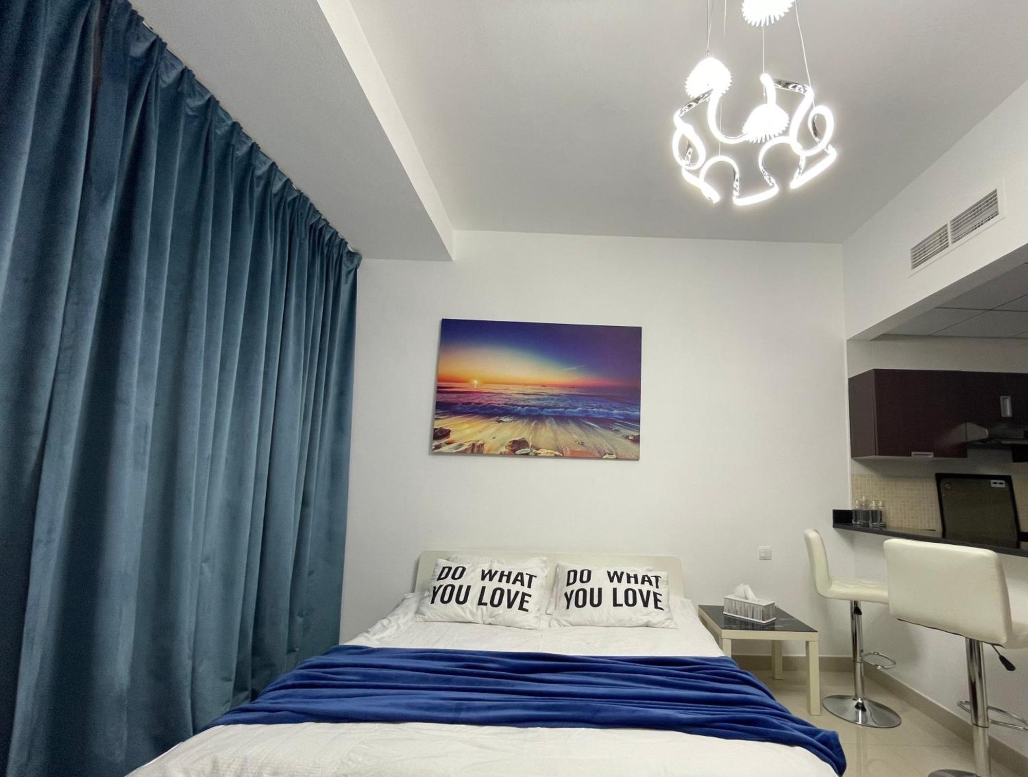 Great View, Dubai Sportcity, Parking Included, Nice Apartments 部屋 写真