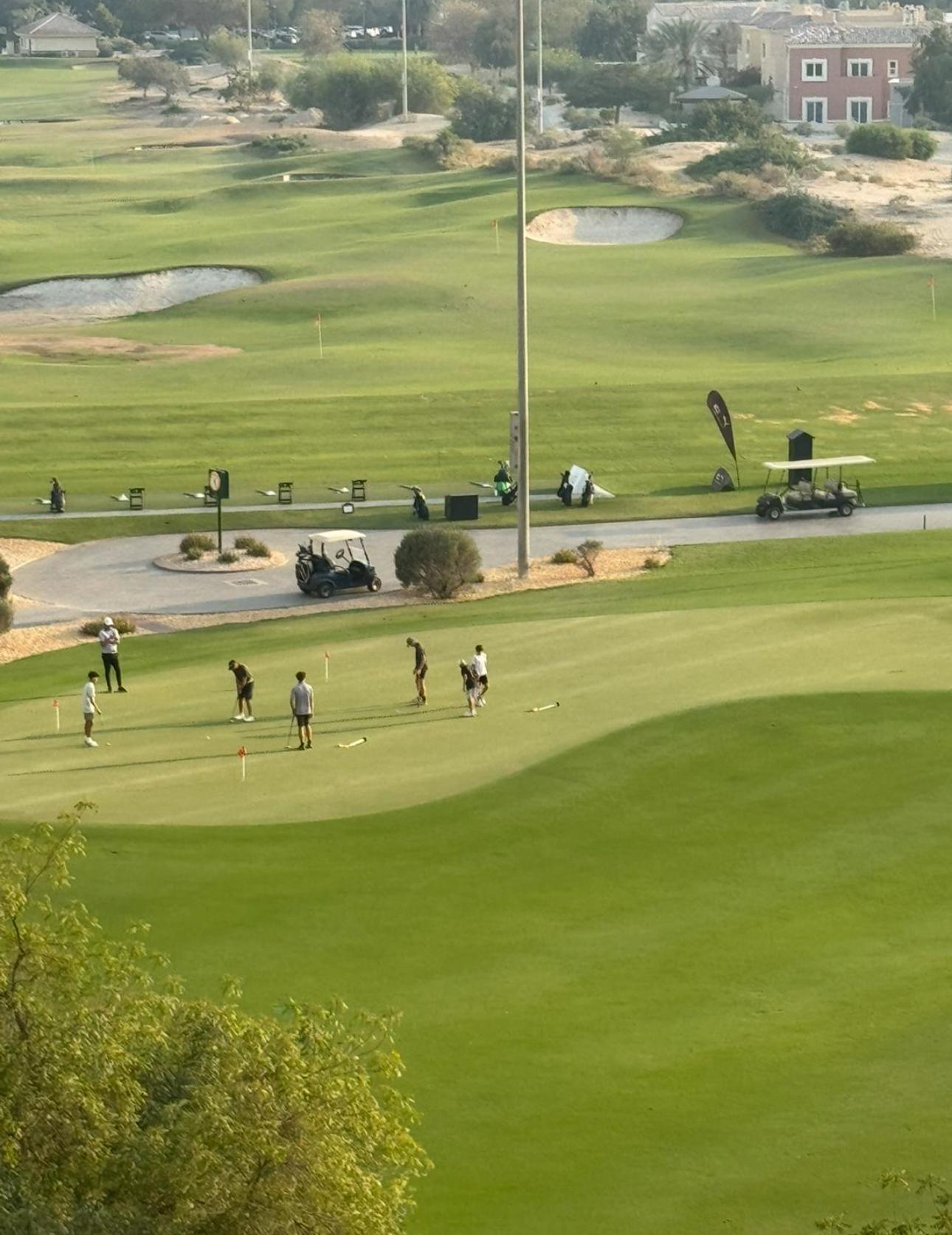 Great View, Dubai Sportcity, Parking Included, Nice Apartments エクステリア 写真